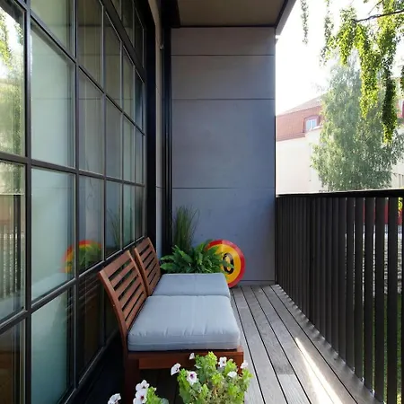 Exclusive In Heart Of Town 公寓