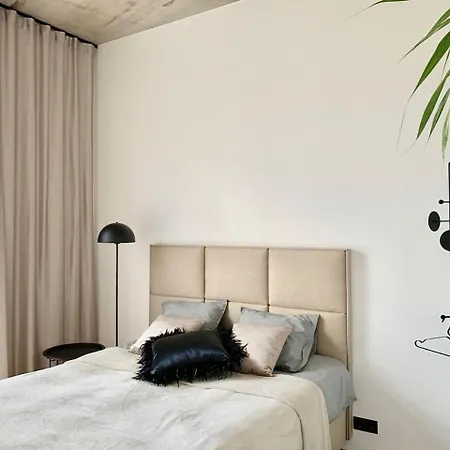 Exclusive In Heart Of Town شقة